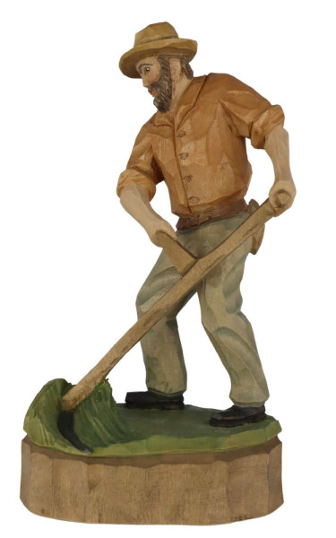 Farmer with scythe, coloured, 20 cm, carved by Schnitzkunst aus dem Erzgebirge