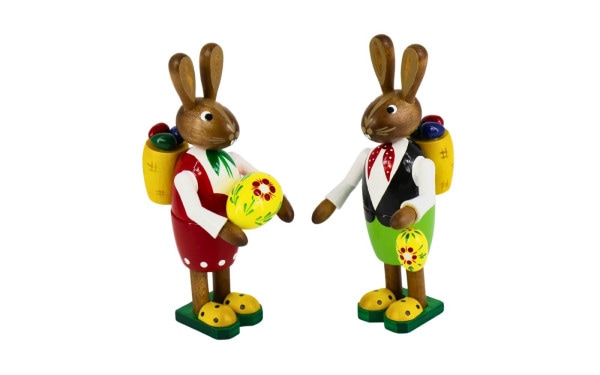 Easter bunny couple with basket and eggs by Figurenland Uhlig GmbH_1